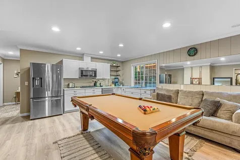 1415 Honeysuckle Avenue Medford OR 97504