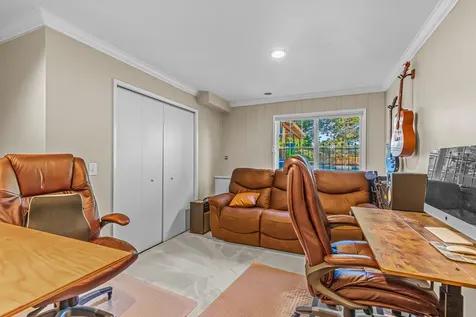 1415 Honeysuckle Avenue Medford OR 97504