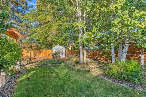 1415 Honeysuckle Avenue Medford OR 97504