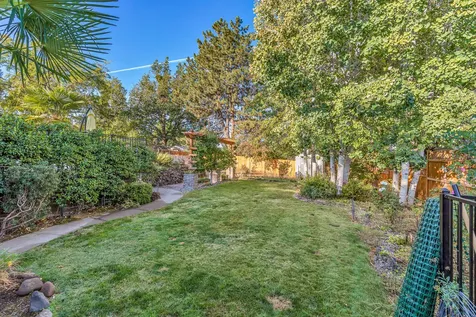 1415 Honeysuckle Avenue Medford OR 97504