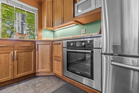 1415 Honeysuckle Avenue Medford OR 97504