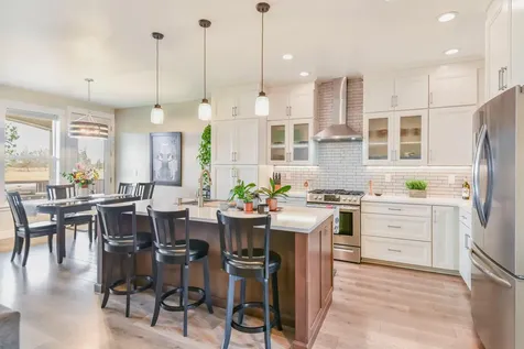 2256 NW Maple Court Redmond OR 97756