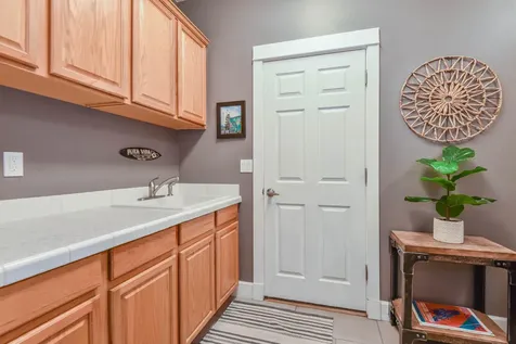2256 NW Maple Court Redmond OR 97756