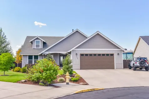 2256 NW Maple Court Redmond OR 97756