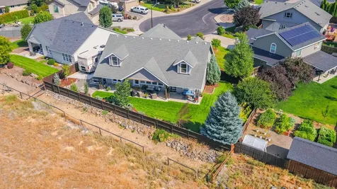2256 NW Maple Court Redmond OR 97756
