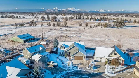 2256 NW Maple Court Redmond OR 97756