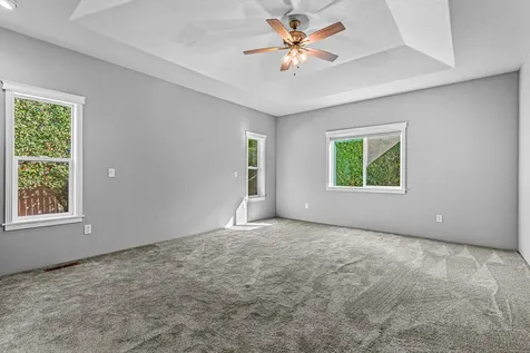 3809 Sherwood Park Drive Medford OR 97504