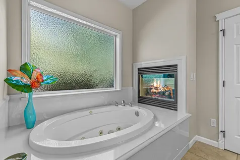 3809 Sherwood Park Drive Medford OR 97504