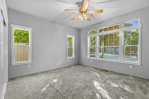 3809 Sherwood Park Drive Medford OR 97504