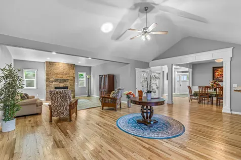 3809 Sherwood Park Drive Medford OR 97504