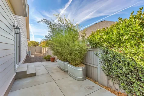 3809 Sherwood Park Drive Medford OR 97504