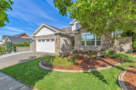 3809 Sherwood Park Drive Medford OR 97504
