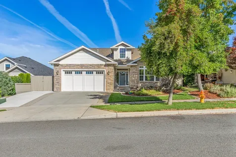 3809 Sherwood Park Drive Medford OR 97504