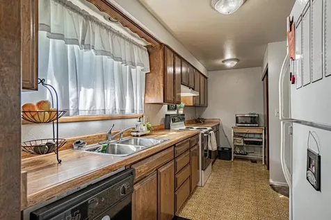 2522 Cedar Links Drive Medford OR 97504
