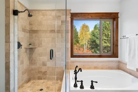 19509 Painted Ridge Loop Bend OR 97702