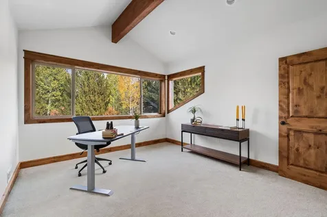 19509 Painted Ridge Loop Bend OR 97702
