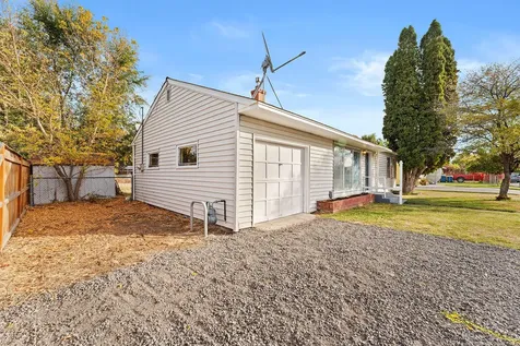 795 SE 7th Street Prineville OR 97754