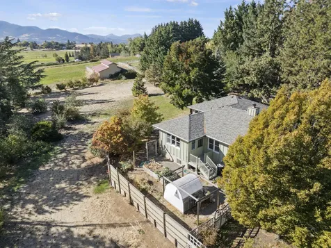305 Myer Creek Road Ashland OR 97520