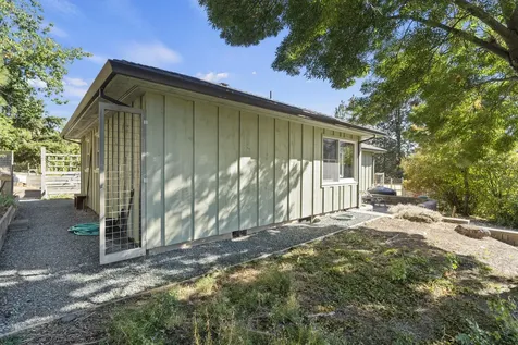305 Myer Creek Road Ashland OR 97520