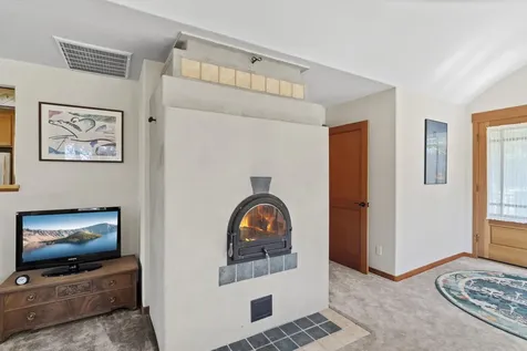 305 Myer Creek Road Ashland OR 97520