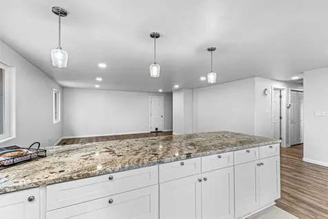 617 Hemlock Avenue Central Point OR 97502