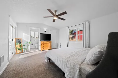1947 NW Peacock Walk Prineville OR 97754
