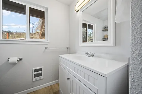 1947 NW Peacock Walk Prineville OR 97754