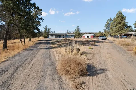 1947 NW Peacock Walk Prineville OR 97754