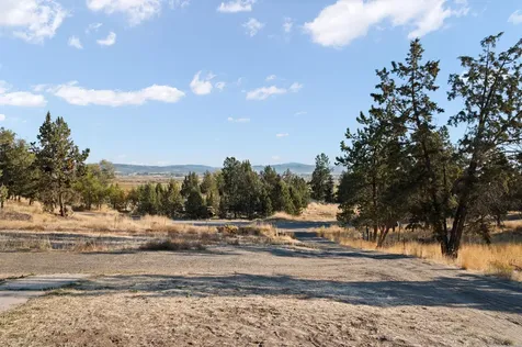 1947 NW Peacock Walk Prineville OR 97754