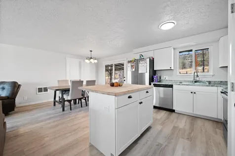 1947 NW Peacock Walk Prineville OR 97754