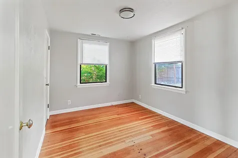2072 NE Fairview Avenue Grants Pass OR 97526