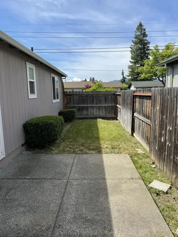 2101 Whittle Avenue Medford OR 97504