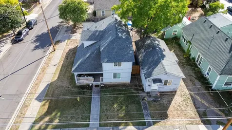 703 W 11th Street Medford OR 97501