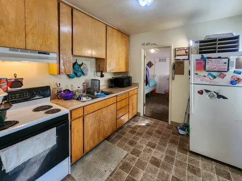 703 W 11th Street Medford OR 97501