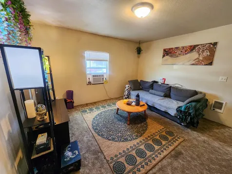 703 W 11th Street Medford OR 97501
