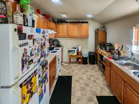 703 W 11th Street Medford OR 97501