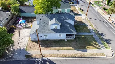 703 W 11th Street Medford OR 97501