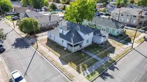 703 W 11th Street Medford OR 97501