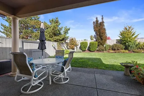 3757 Sherwood Park Drive Medford OR 97504