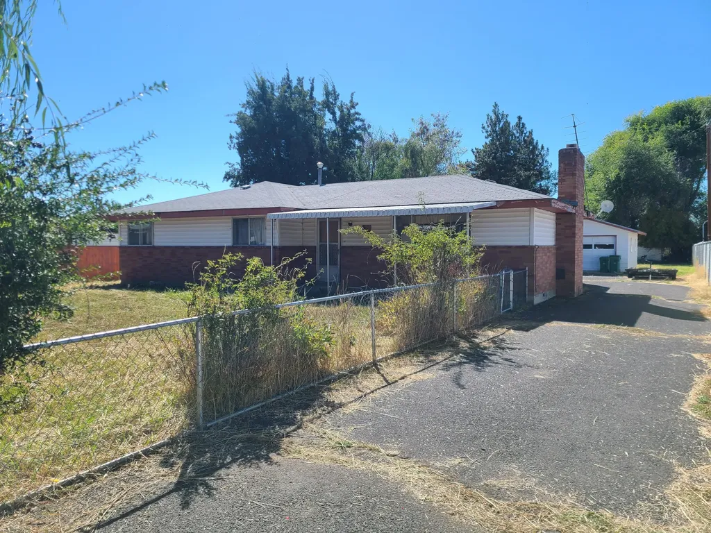 5060 Harlan Drive Klamath Falls OR 97603
