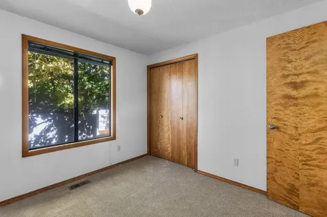 1728 NE Carson Way Bend OR 97701