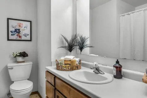 1728 NE Carson Way Bend OR 97701