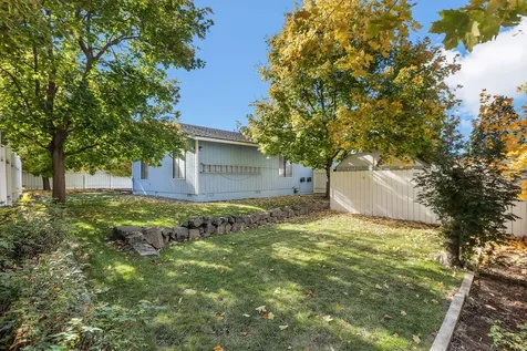 1728 NE Carson Way Bend OR 97701