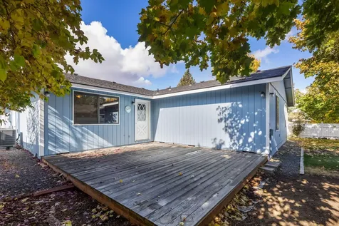 1728 NE Carson Way Bend OR 97701