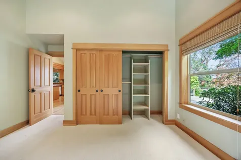 588 S Mountain Avenue Ashland OR 97520