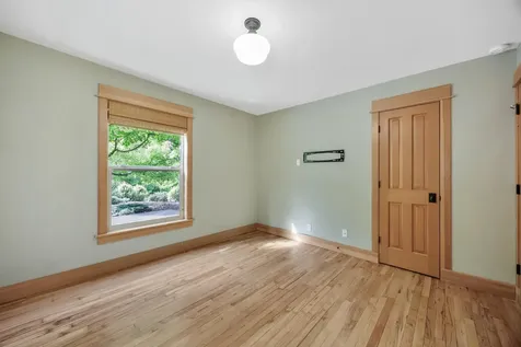 588 S Mountain Avenue Ashland OR 97520