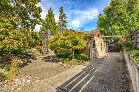 588 S Mountain Avenue Ashland OR 97520
