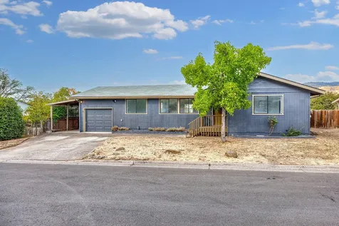 149 Almeda Drive Ashland OR 97520