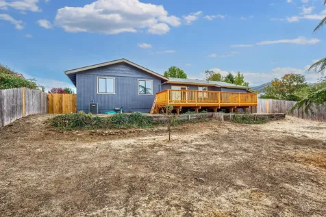 149 Almeda Drive Ashland OR 97520