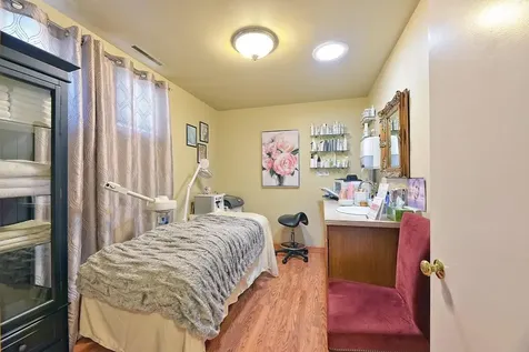 993 Siskiyou Boulevard Ashland OR 97520